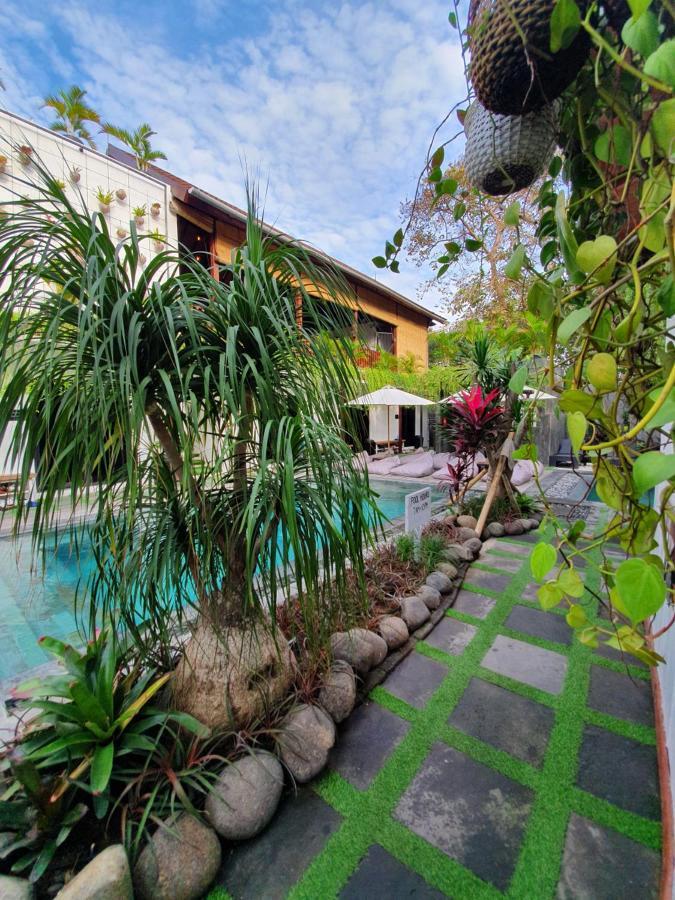 The Farm Hostel Canggu  Exterior photo